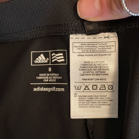 Adidas Golf shorts Sz 8 - Picture 4 of 5